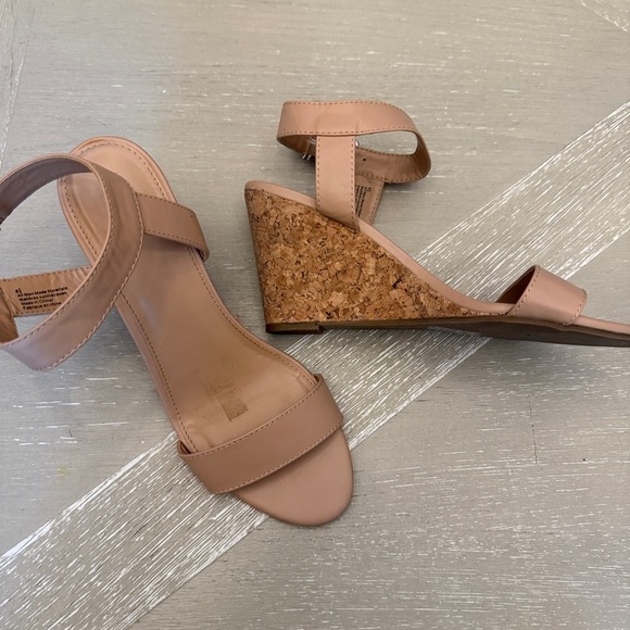 Express Tan Cork Wedge Ankle Strap Sandals - Picture 2 of 7
